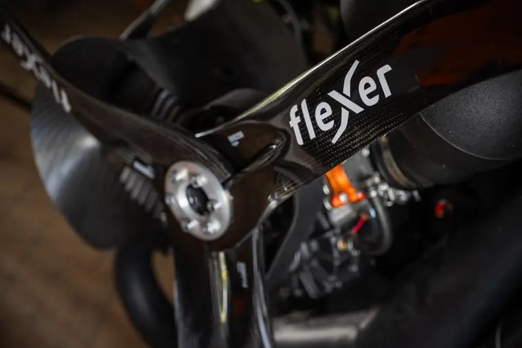 A FleXer propeller mounted on a paramotor.