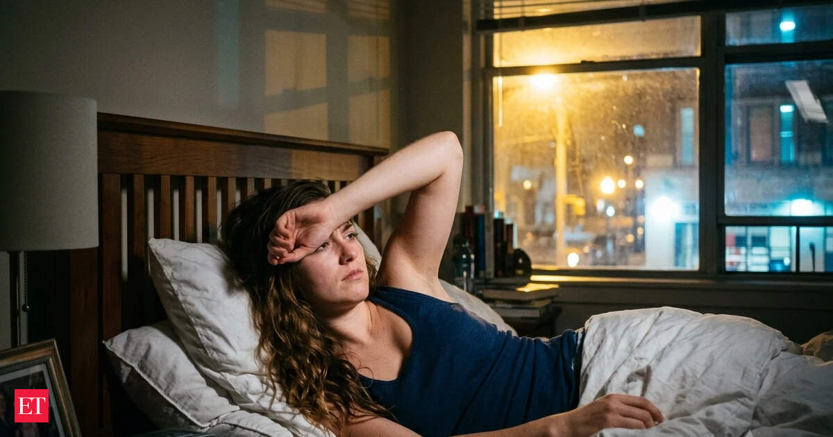 Why You Can't Sleep With Any Light On: What Psychology and Neuroscience Reveal About Your Mind