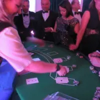 Grand 4 Table Casino