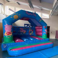 Pink Peppa Pig Castle