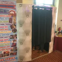 Deluxe Photo Booth Hire With Greenscreen