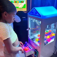 Mini Prize Grabber Machine