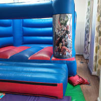 2p Tots Avengers Castle