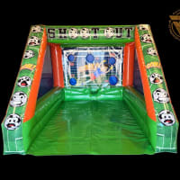 Orange And Green Shootout