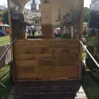 Horse Box Gin Bar