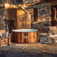 1 Week Hire - 5-7 Person Inflatable Hot Tub - Thursdays Delivery