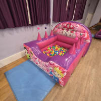 Bouncy Castle And Ball Pool 4