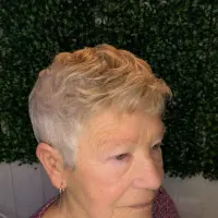 Top Section Highlights In Ferryhill Shapeshift Hair And Beauty