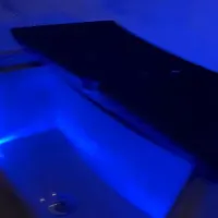 1 Week Hire - New Model G2l Solid Square - Thursdays Delivery