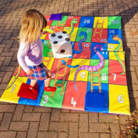 Giant Snakes And Ladders