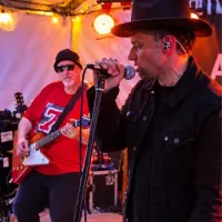 Absolute U2