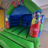 Party Time Green Bouncy Castle