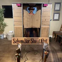 Saloon Bar Shoot Out