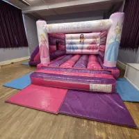 Bouncy Castle And Ball Pool 4