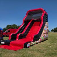 Graffiti 15ft Platform Slide