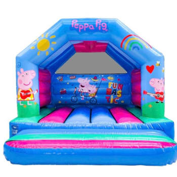 Peppa Pig Bouncy Castle hire in Comberton