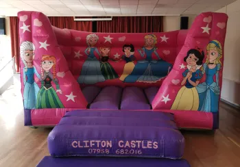 Why Low Height Bouncy Castles Are Perfect For Indoor Hall Parties In Nottingham