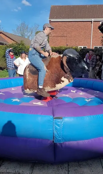Different Bull Riding Styles To Try Out On A Mechanical Bull