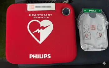 Defibrillator Replacement Battery And Pads