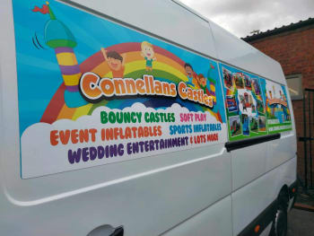 Branding Donnas Vans