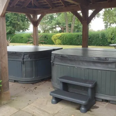 Luxury And Luxury Plus Square Hot Tub Gallery