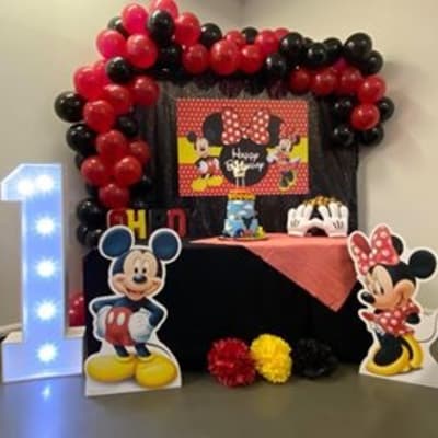 Themed Cake Tables