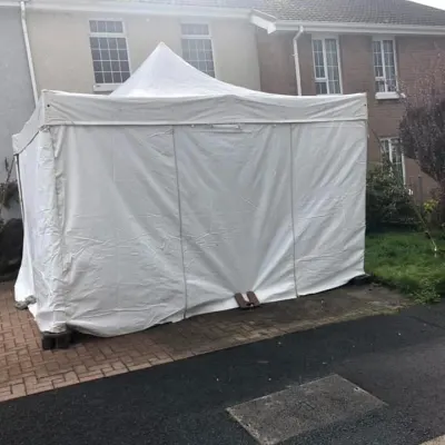 Marquee Reverse