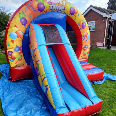 Craigs Inflatables Uk Inflatables Manufacturer Of Bouncy Castles And Lots Of Other Inflatables