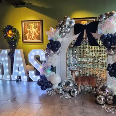 Christmas Themed Decorations For Corporate Event In Bromley