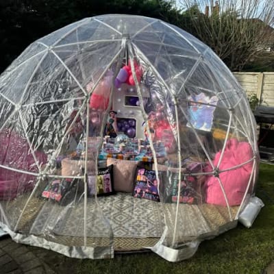 Children�s Themed Picnic Garden Igloo Pod To Hire