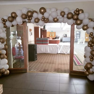 Balloons & Balloon Displays