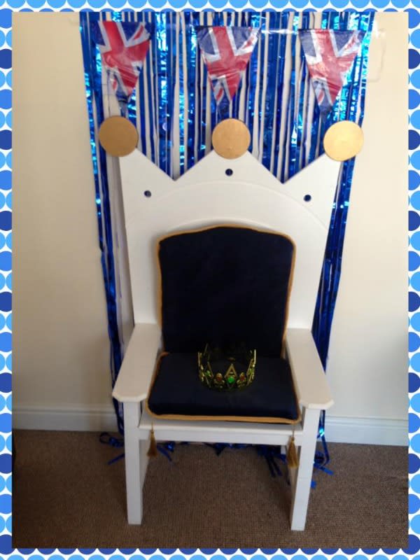Throne Hire Its In The Party Bag Party Planners In Essex