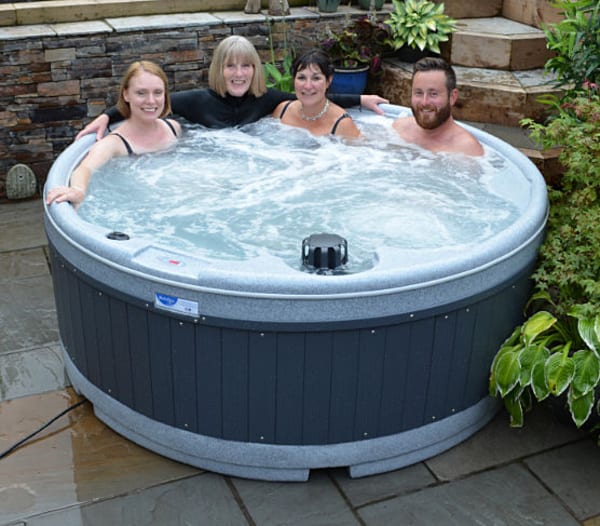 The Quatrospa Surrey Hot Tub Hire
