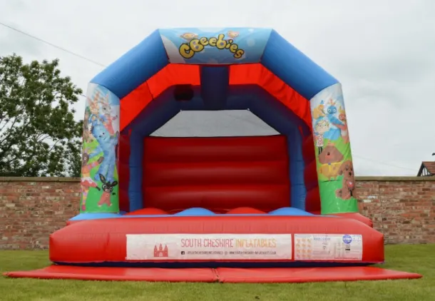 Cbeebies Castle 12ft X 12ft Blue And Red