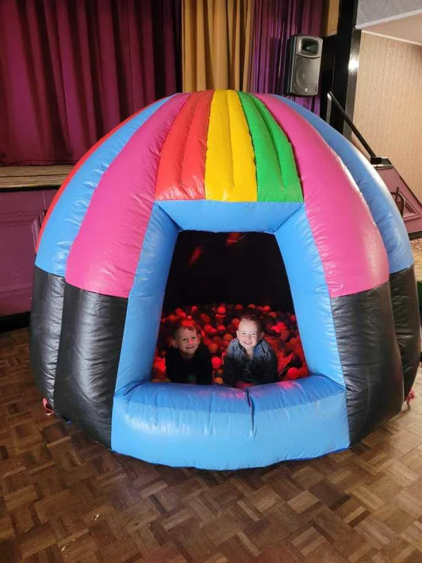 Sensory Dome With Mini Bluetooth Light And Speaker And Ball Pool