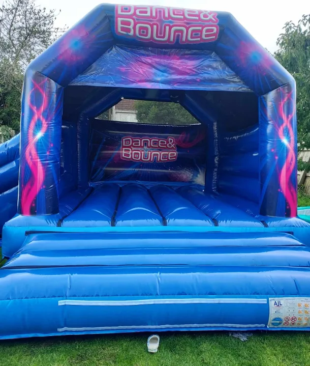 Dance And Bounce With Side Slide 18ftx17ft