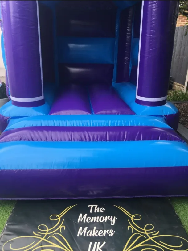 Peppa Pig Theme - Blue And Purple Castle