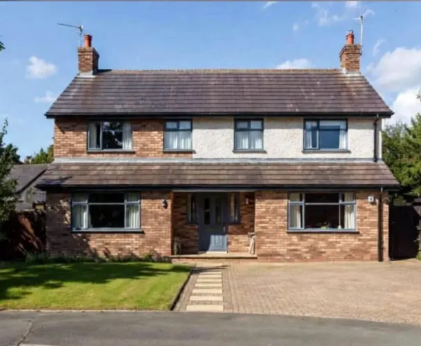 Window Cleaning - 5 Bed House