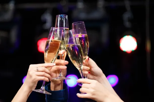 Green Screen Photobooth For Corporate And Marketing