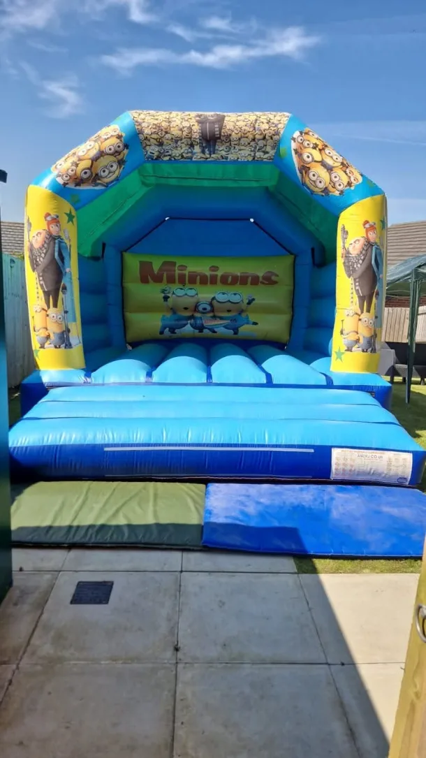 12ft X 13ft Minion Bouncy Castle