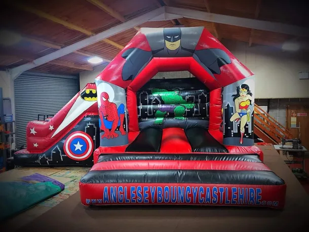 Batman Combo Castle