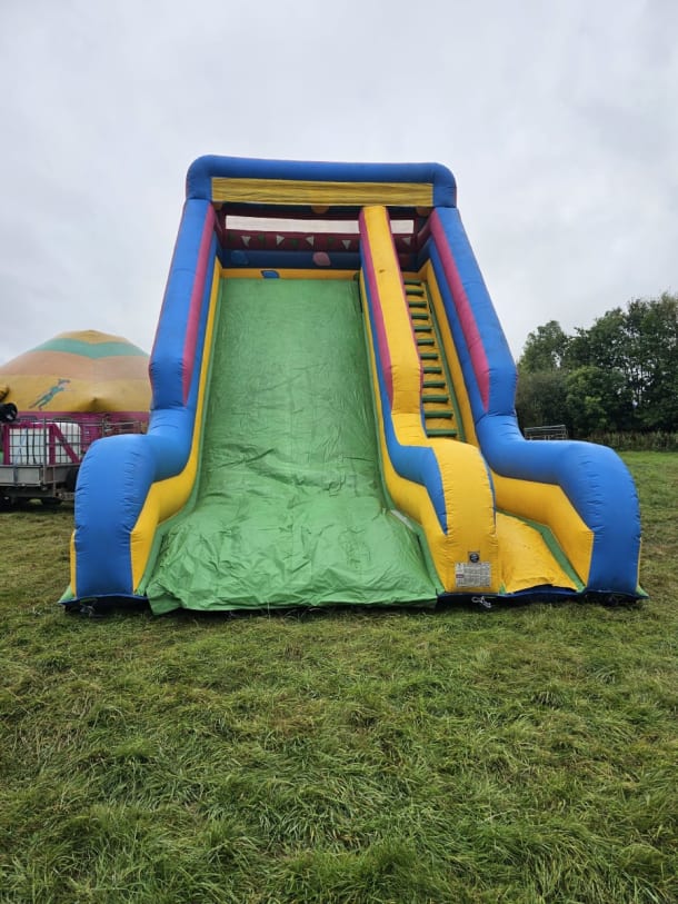 24.6ft Medium Mega Slide