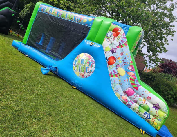 27 X 9.5 X 11ft Party Time Assault Course