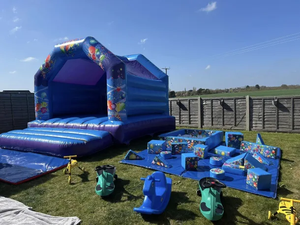 Blue Party Time Castle And Soft Play Package