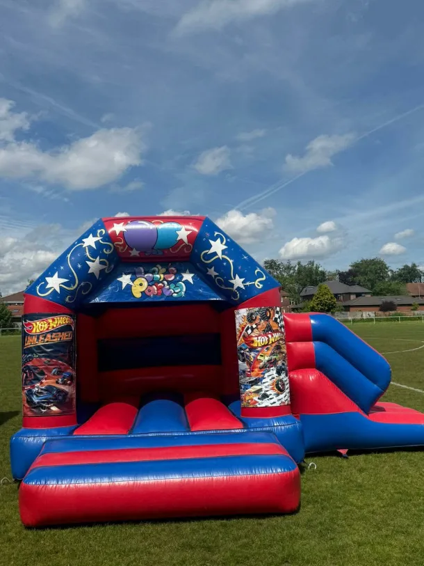 17ft X 14ft Hot Wheels Combi