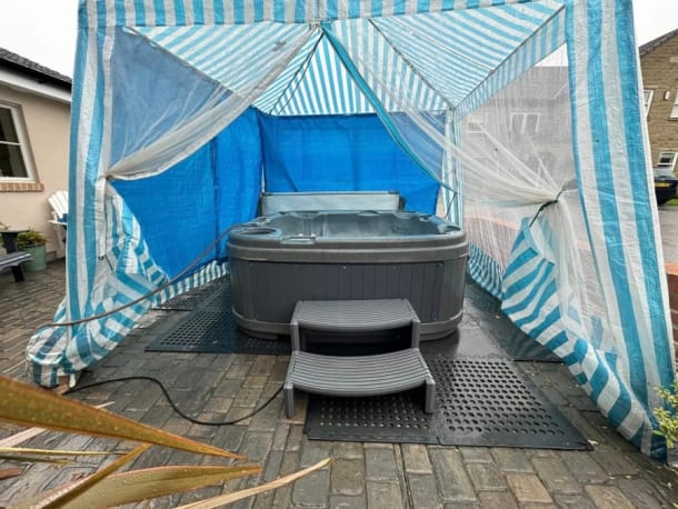 4 Day Hire - 7 Person Solid Square Hot Tub - Thursdays Only