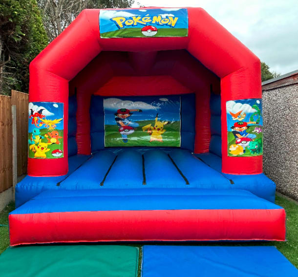 15ft X 12ft Blue And Red Castle - Pokerman Theme