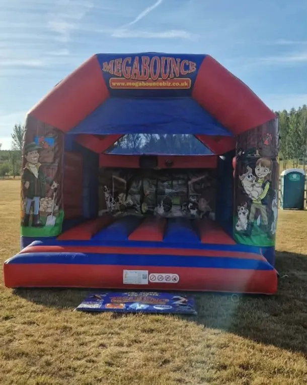 15ft X 18ft Farm Yard Bouncy Castle