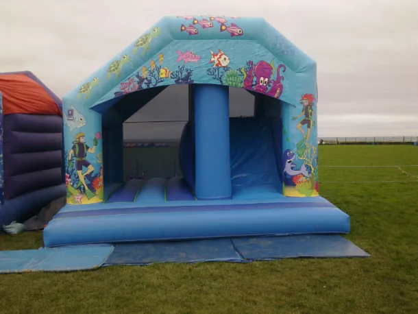 17ft X 17ft Castle/slide Combo