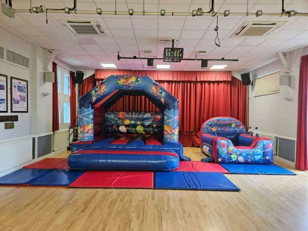 Party Theme Castle And Ball Pit